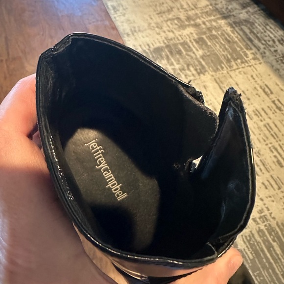 Jeffrey Campbell Bootie, Size 8, PU Leather - Picture 3 of 4